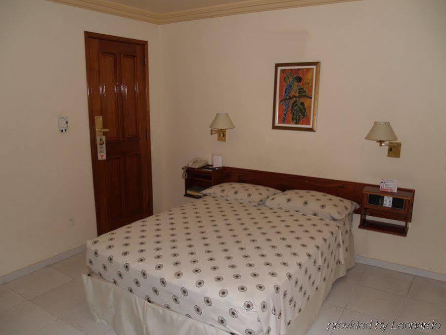 Lider Hotel Manaus Bagian luar foto