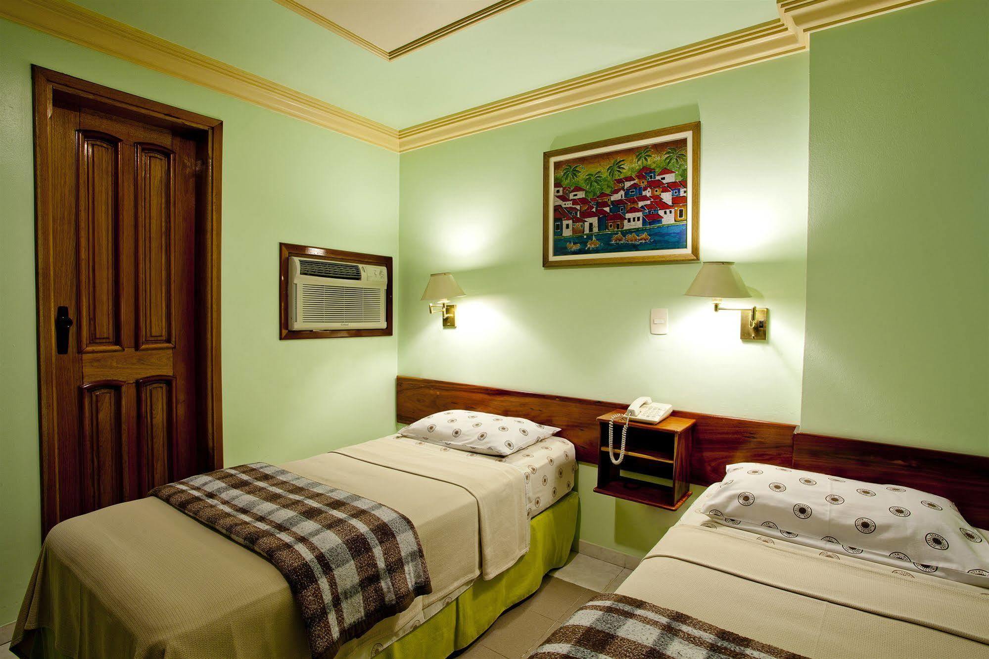 Lider Hotel Manaus Bagian luar foto